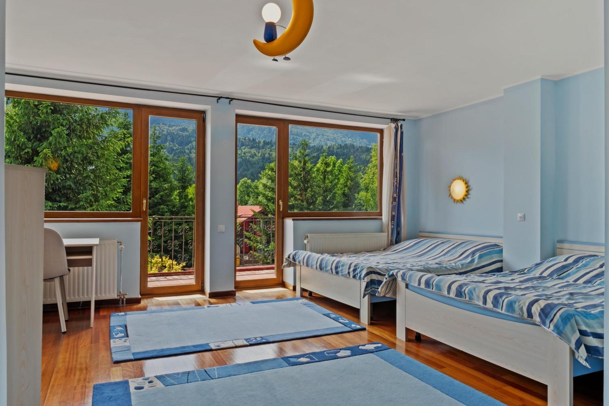 Wine Cellar Villa With Beautiful Garden In Sinaia - Busteni Poiana Tapului Extérieur photo